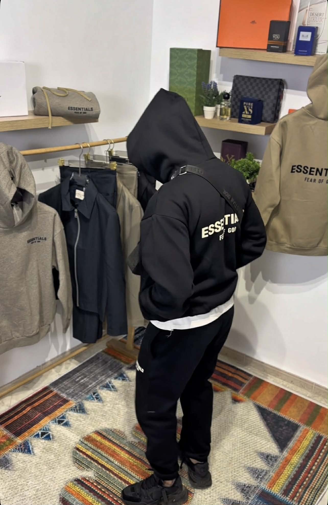 Ensemble ESSENTIALS dernière collection 😍❤️